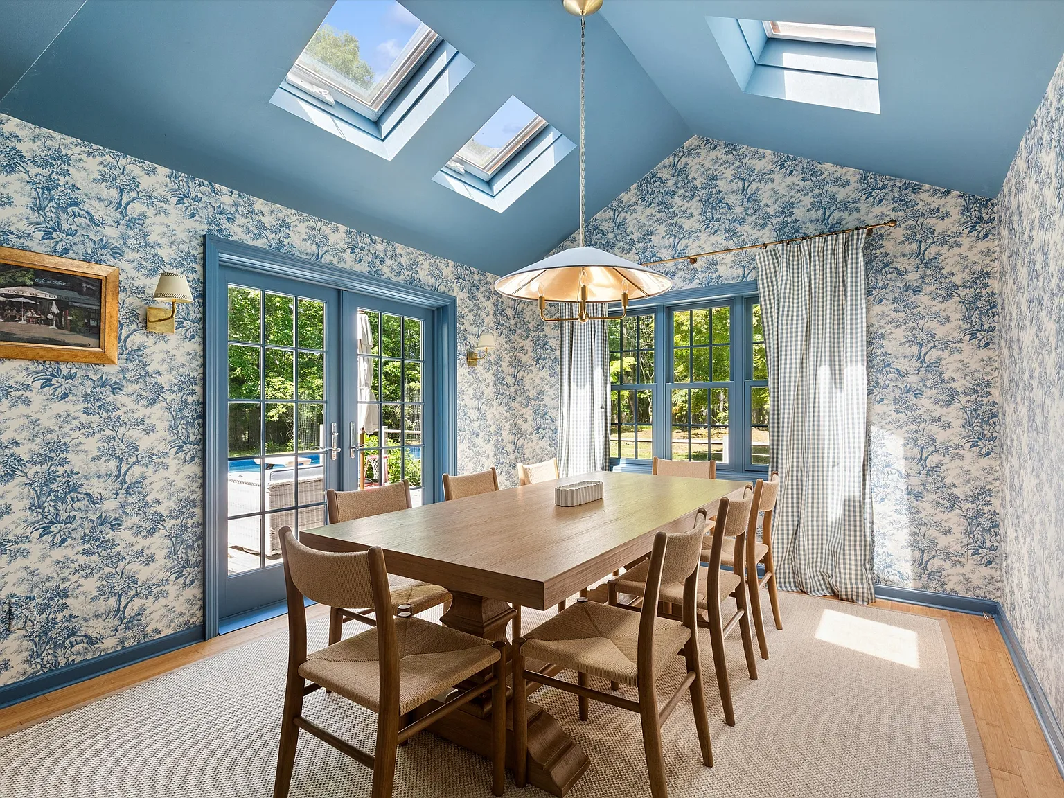 East Hampton Oasis — Photo 3