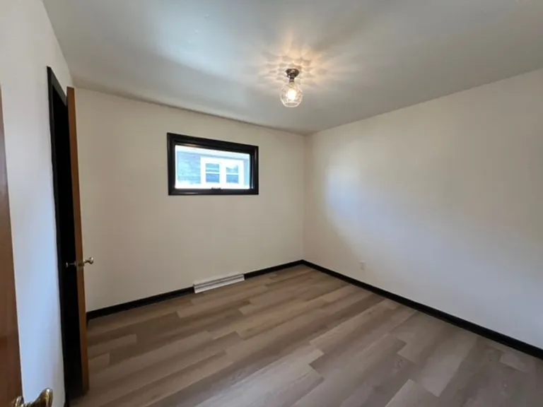 711 S Lynn St #1 — Photo 5