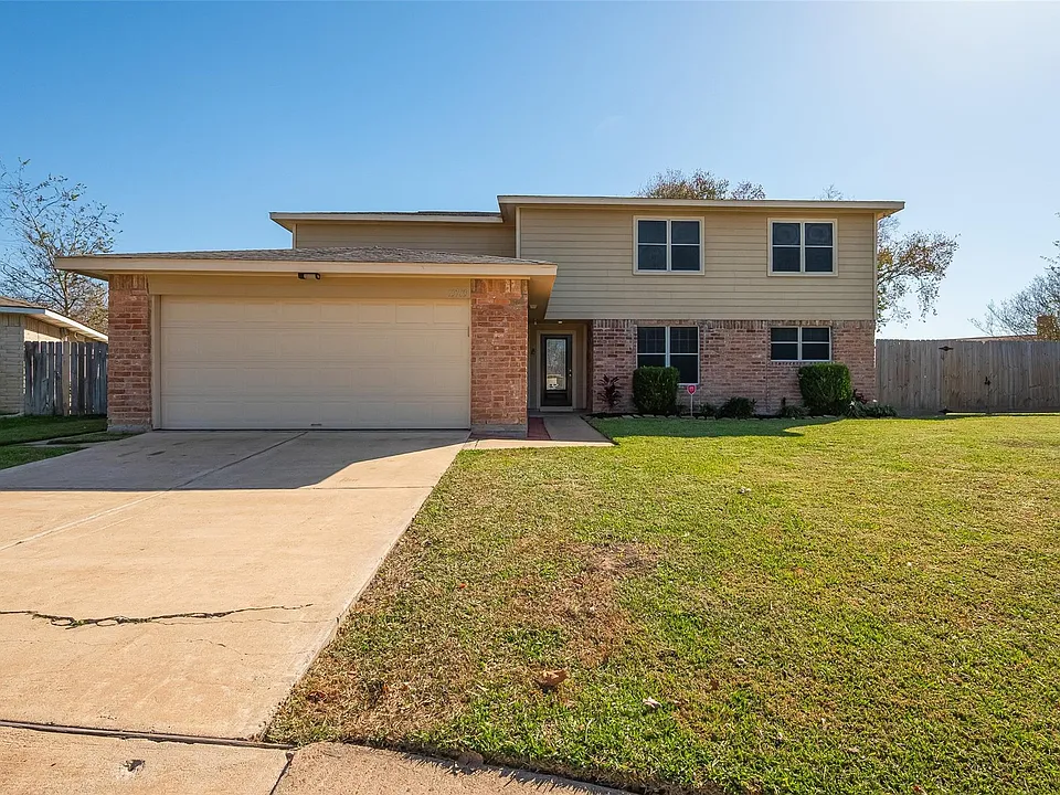 13703 Templar Ln