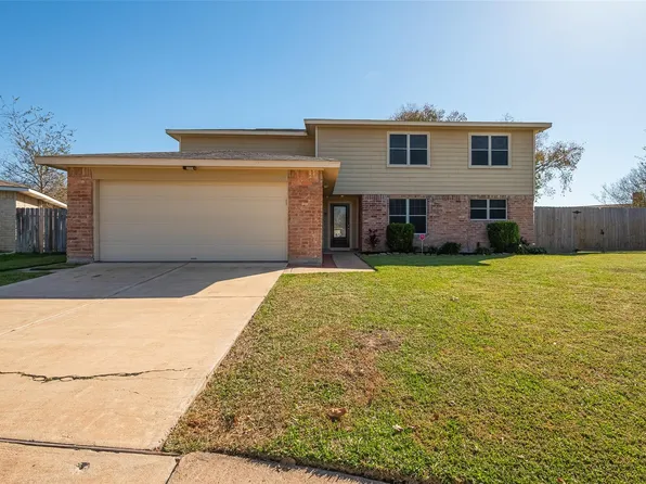 13703 Templar Ln, Sugar Land, TX 77498