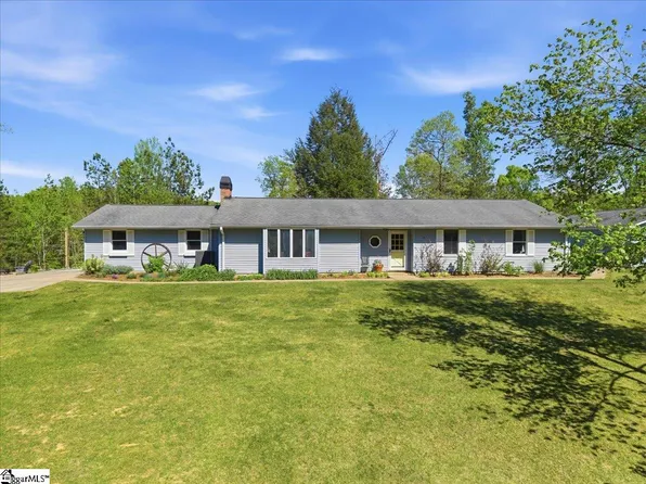 1318 Earls Bridge Rd, Easley, SC 29640