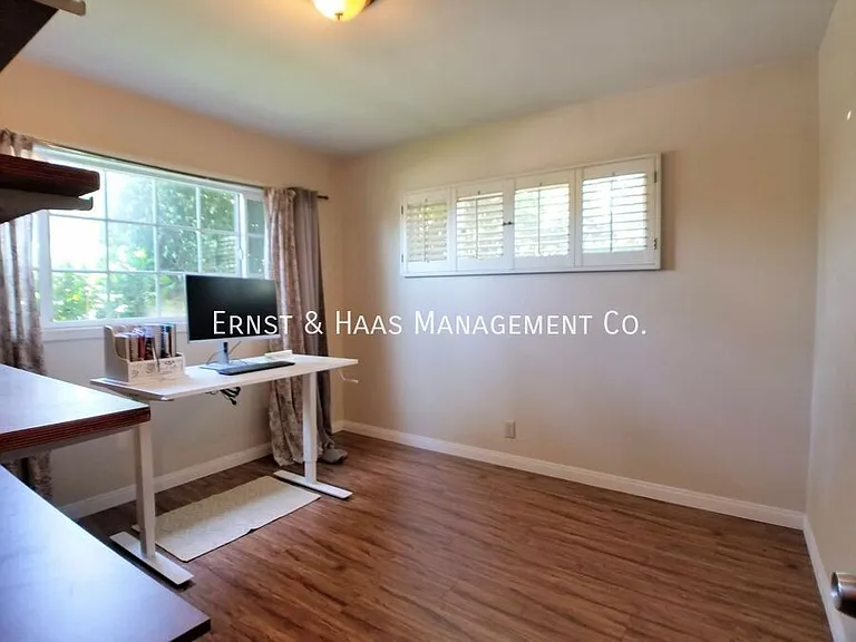 7619 Suva St — Photo 22