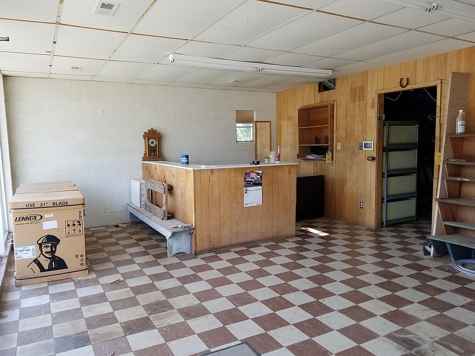 2nd image of 509 Jefferson St