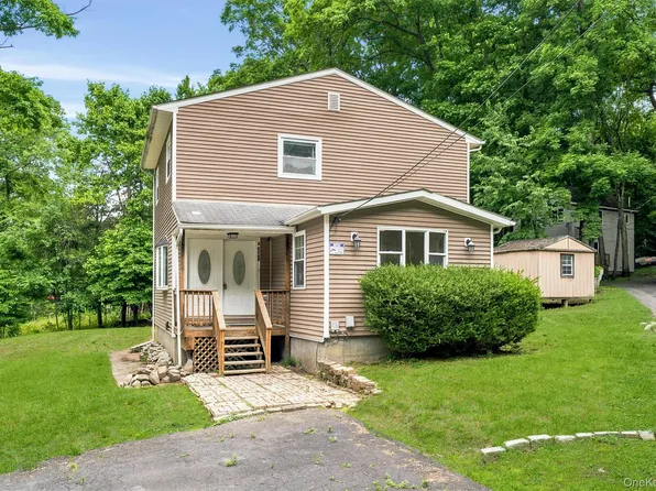 2 Echo Trail, Monroe, NY 10950
