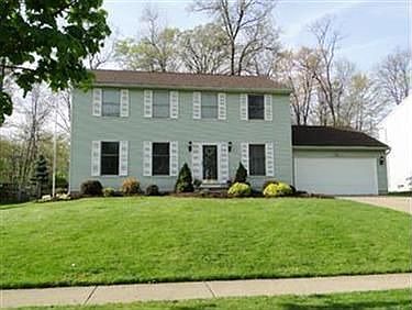 1st image of 892 Laurel Glens Dr