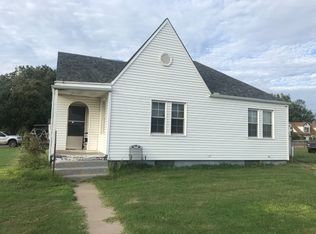 200 N Walnut St, Seiling, OK 73663