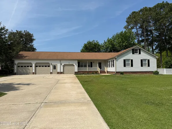 120 Ridgecrest Drive, Mount Olive, NC 28365