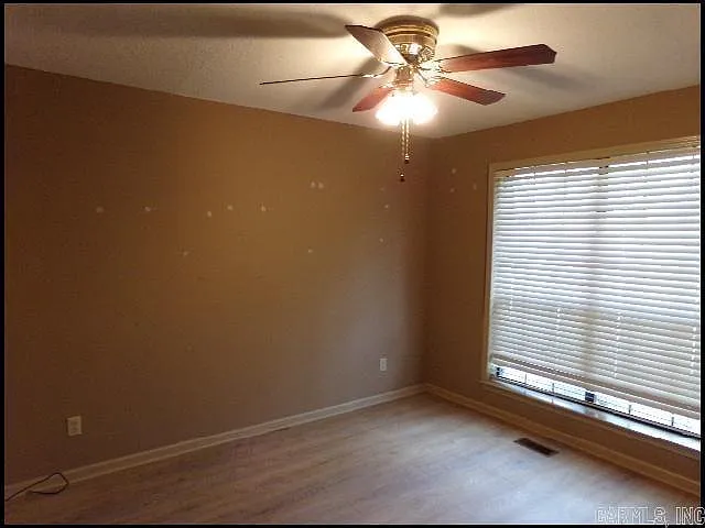 14 Woodlore Cir — Photo 12
