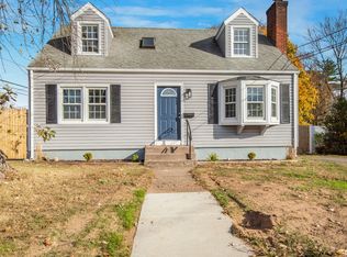 49 Edison Rd, Manchester, CT 06040