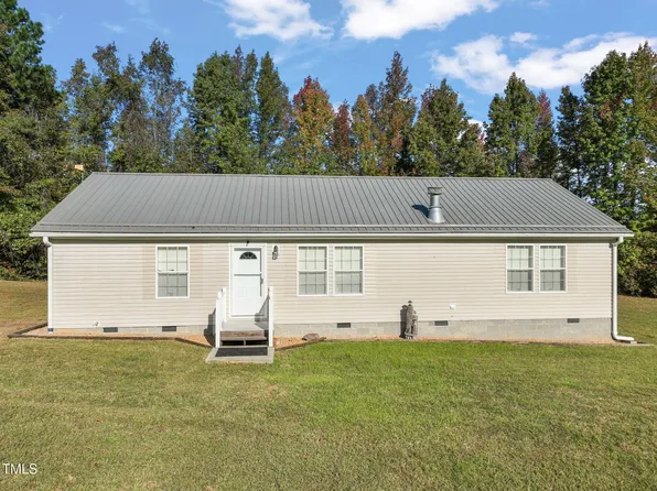 3741 State Highway 15, Clarksville, VA 23927