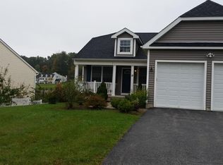 12 S Field Fls, Monroe, NY 10950