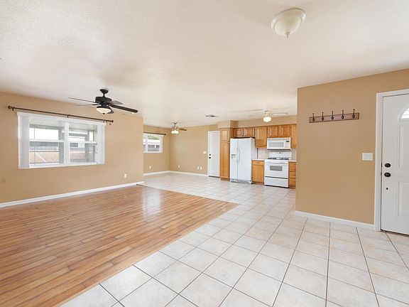 5th image of 4810 Pasco Ave