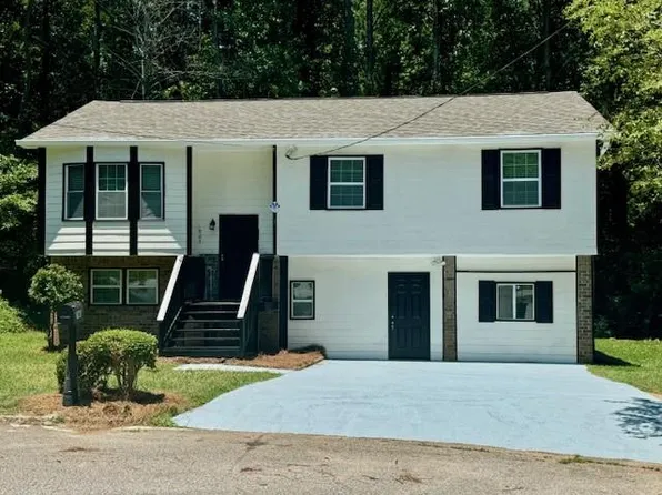 1963 Overton Trl, Stone Mountain, GA 30088