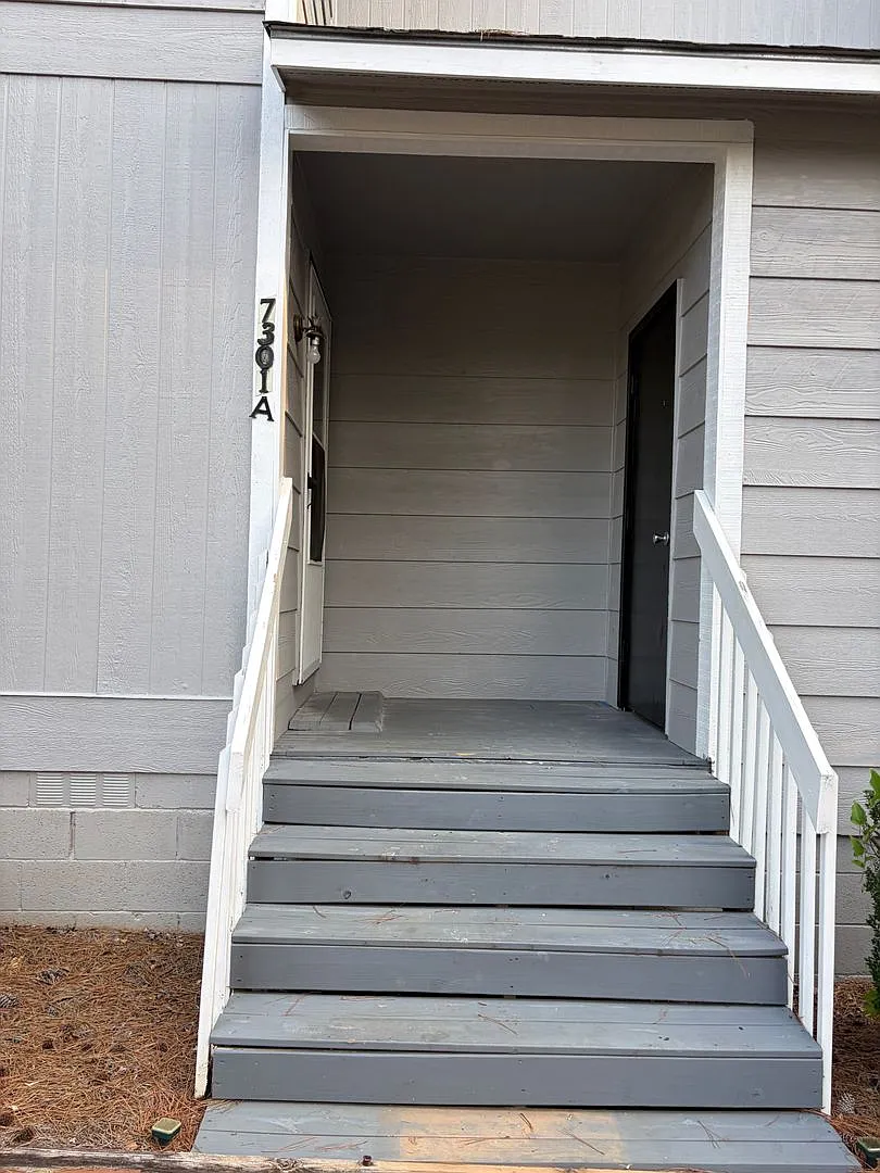 Remodeled Nw Raleigh Townhome Off Leesville Road — Photo 3