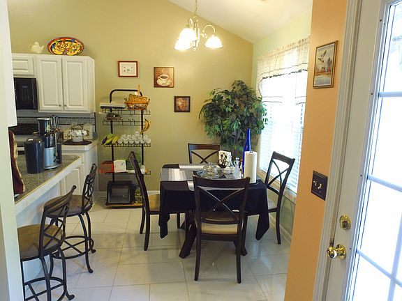3rd image of 2765 Maple Vista Ln