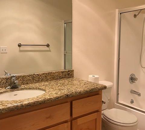 5th image of 755 14th Ave APT 608