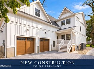 825 Trenton Ave, Point Pleasant Beach, NJ 08742