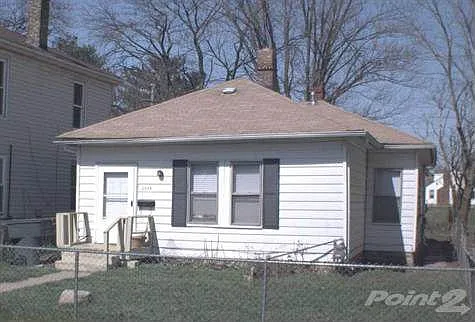 2938 E 7th Ave photo 1
