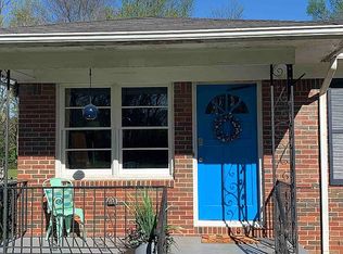 2002 Blue Bird Ave NW, Huntsville, AL 35816