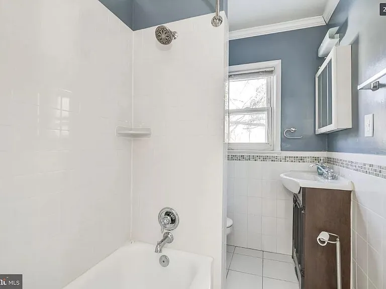 9913 Old Georgetown Rd — Photo 28