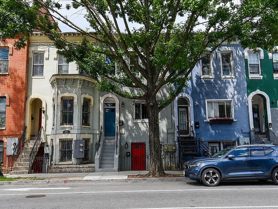 1st image of 1904 9th St NW