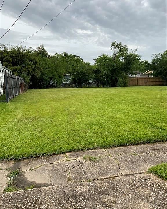1st image of 4623 Metropolitan Dr