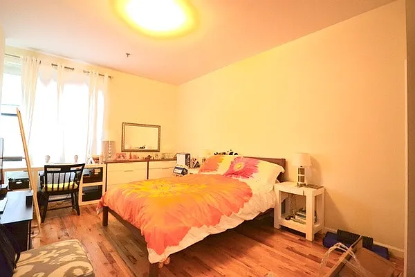 Rented by Bold Marketing | media 31