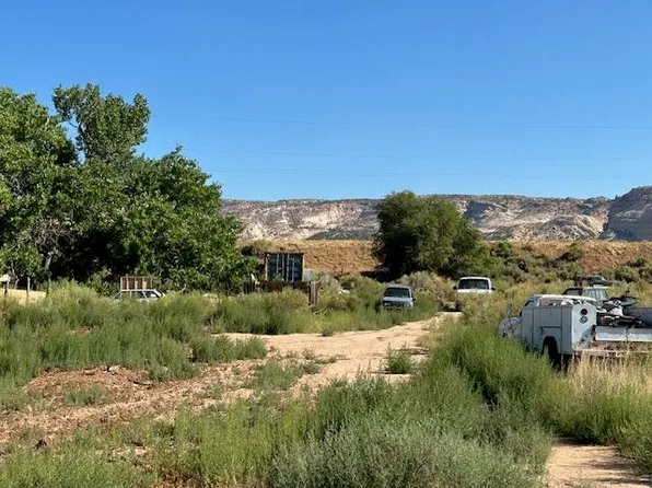 925 E Heritage Ln, Escalante, UT 84726
