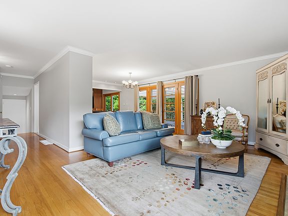 4th image of 1078 Marcussen Dr