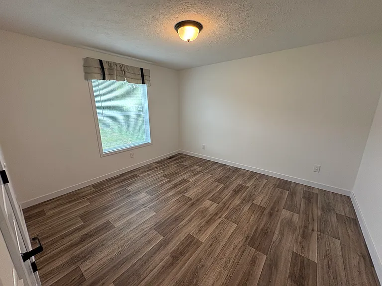 8249 W Cygnes Cir — Photo 9