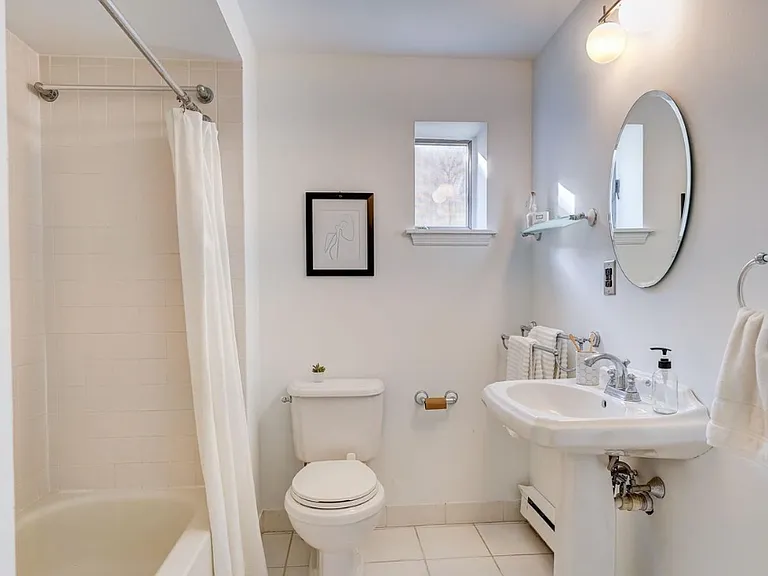 1616 Naudain St — Photo 15
