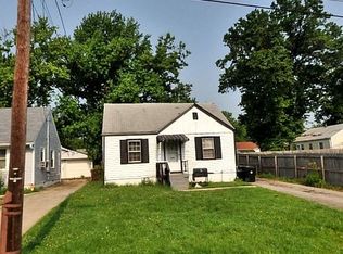 910 S 44th St, Louisville, KY 40211