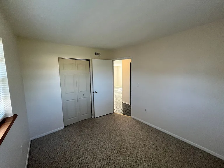 2244 Shelby Dr — Photo 5
