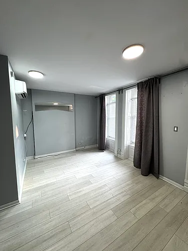 2307 S Leavitt St #1 Photo 1