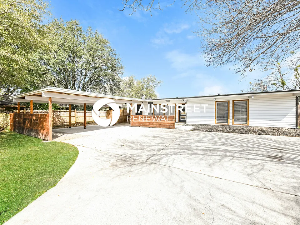 2977 Valwood Pkwy