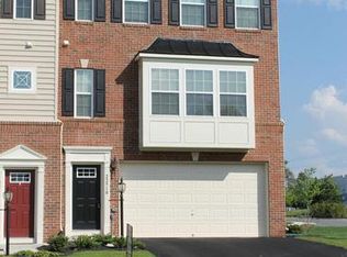 22910 Chestnut Oak Ter, Sterling, VA 20166