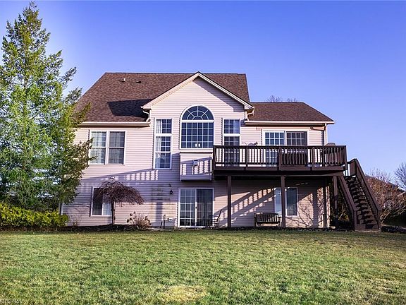 4th image of 4029 Watercourse Dr