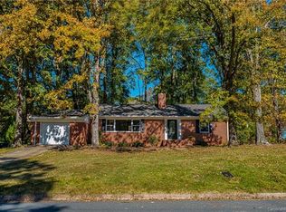 1208 Forestdale Dr, Salisbury, NC 28144