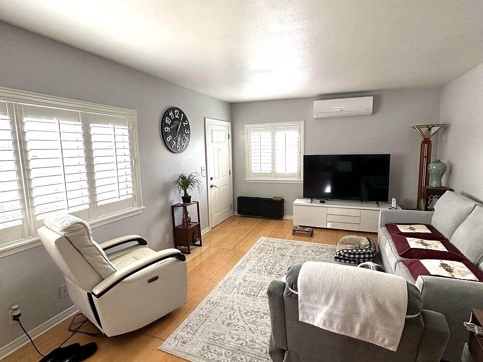 Living room of the 2nd floor unit