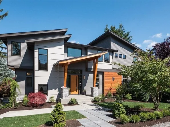 10207 NE 21st Pl, Bellevue, WA 98004