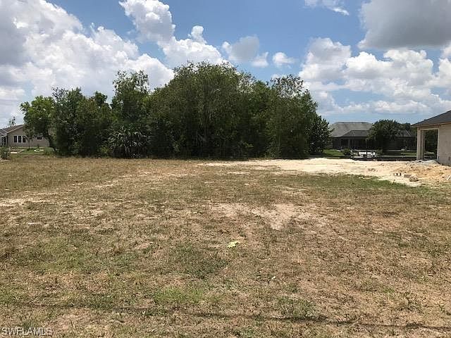 1st image of 232 SE 1st Ter