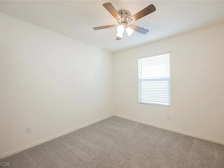 402 Larksong Ave — Photo 23