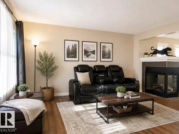5135 1a Ave SW, Edmonton, AB T6X 0X3