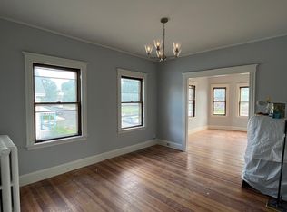 125-127 Arlington St, Hyde Park, MA 02136