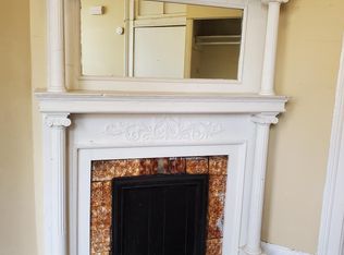 1116 Drayton St #A, Savannah, GA 31401