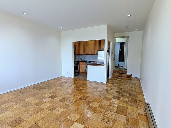 4th image of 555 E 78th St APT 3A