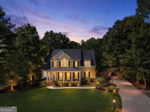 6105 Providence Lake Dr, Gainesville, GA 30506