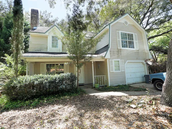 111 Beverly Dr, Niceville, FL 32578