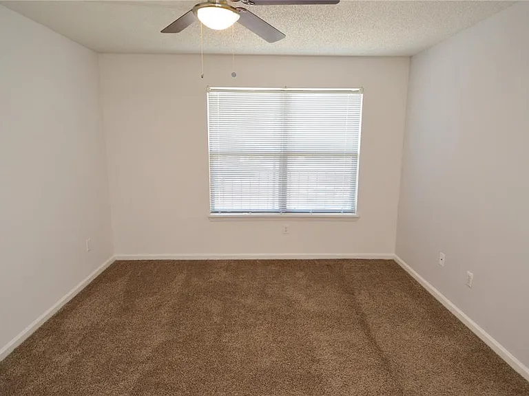 11901 4th St N #7204 — Photo 21