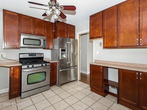 3rd image of 7736 Kedvale Ave